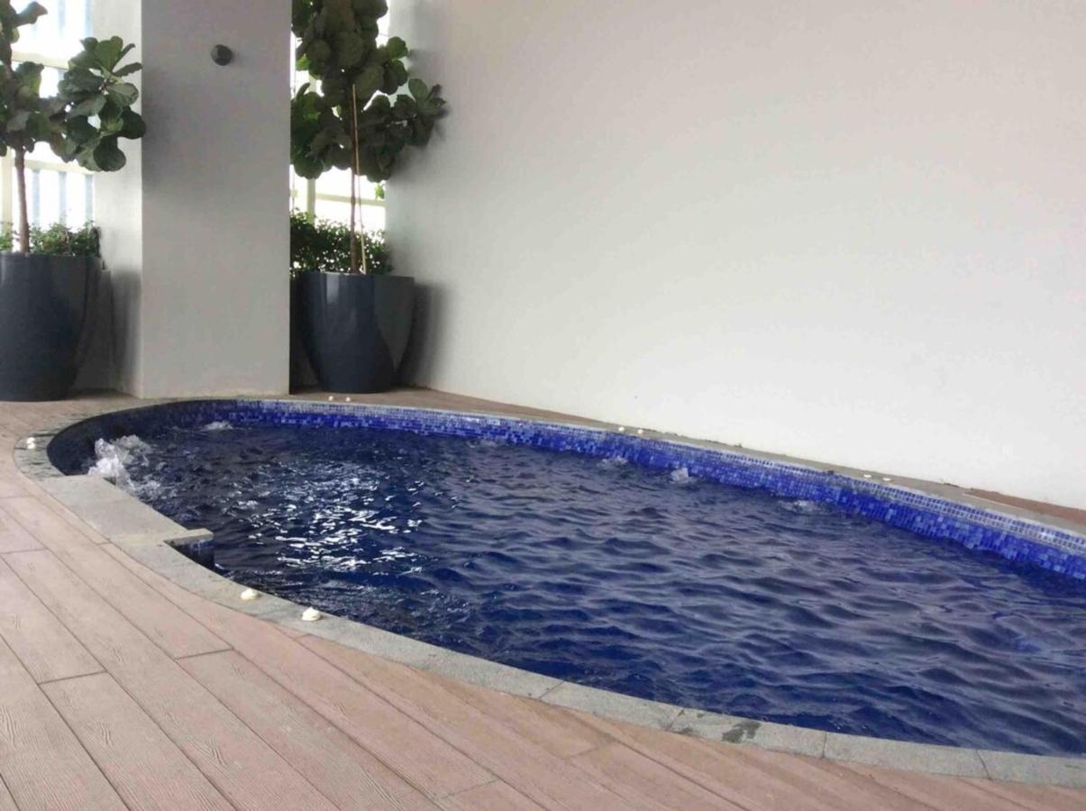 The Azure Residences Apartment Kampong Baharu Sungai Way