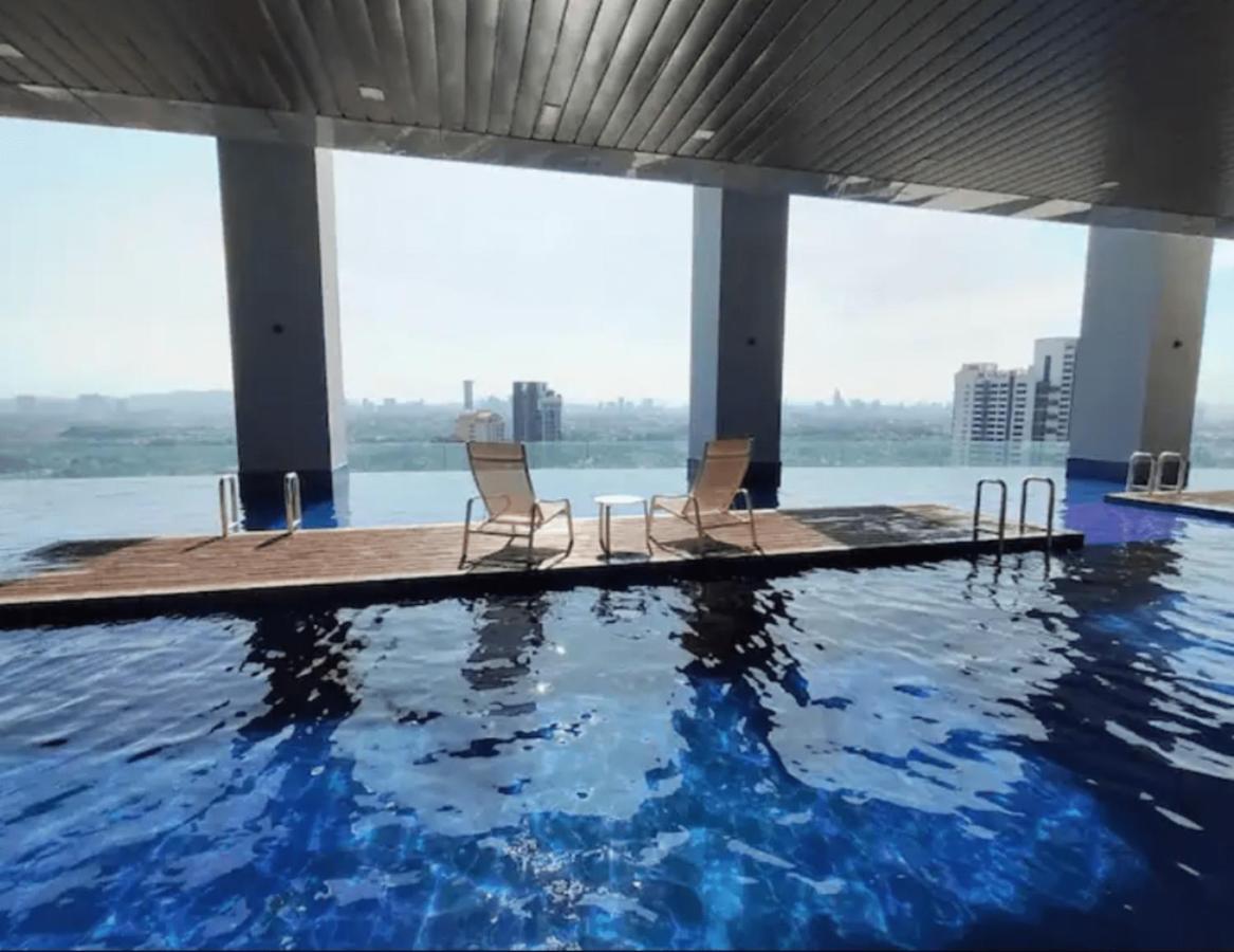 The Azure Residences Apartment