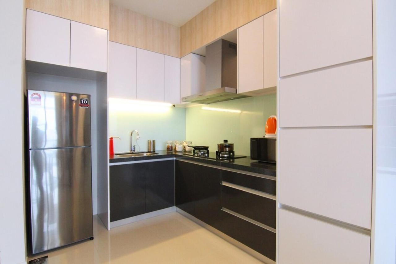 Apartment The Azure Residences Kampong Baharu Sungai Way
