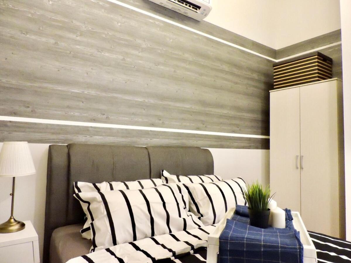 Pangsapuri The Azure Residency Kuala Lumpur *
